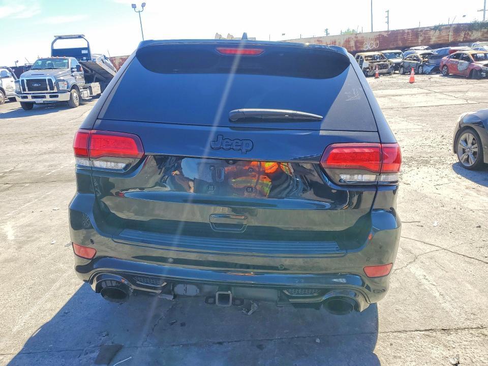 2018 Jeep Grand Cherokee Srt-8