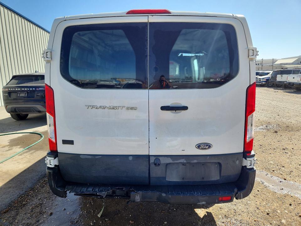 2016 Ford Transit T-250