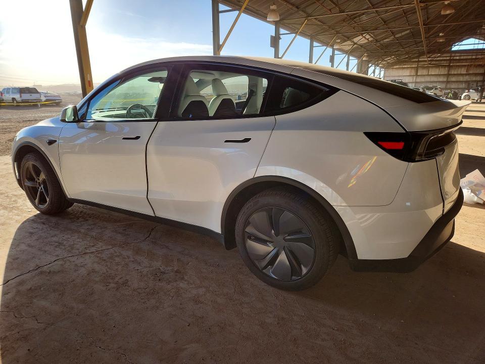 2026 Tesla Model y