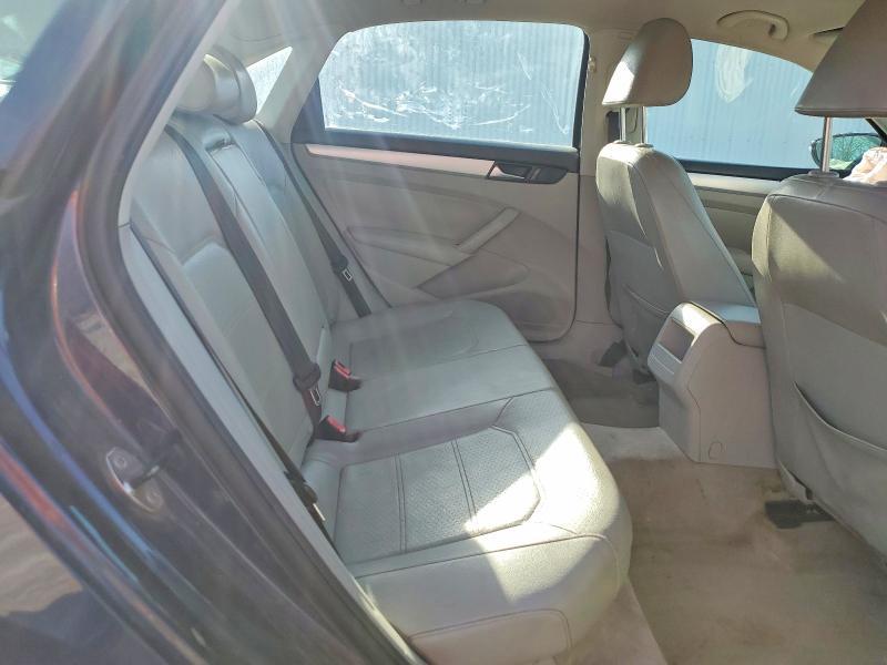 2012 Volkswagen Passat se