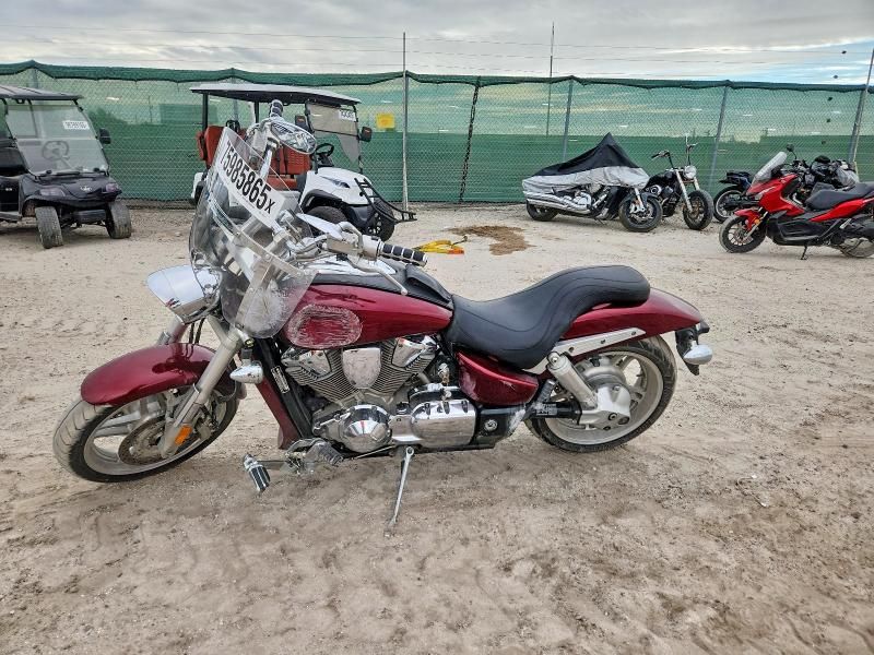 2005 Honda VTX1800 F1