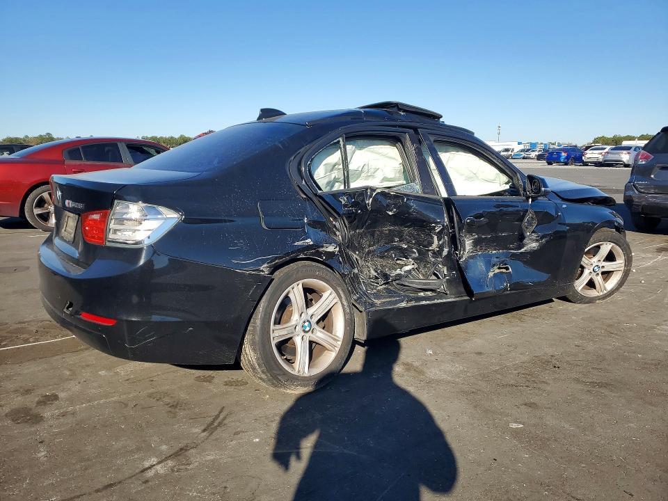 2015 BMW 328 i