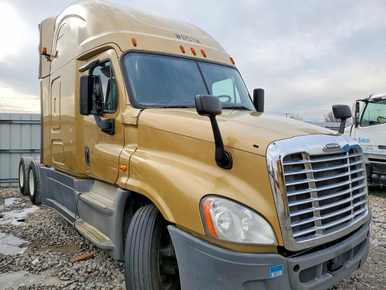 2016 Freigliner 2016 Freightliner Cascadia 126 Semi Truck