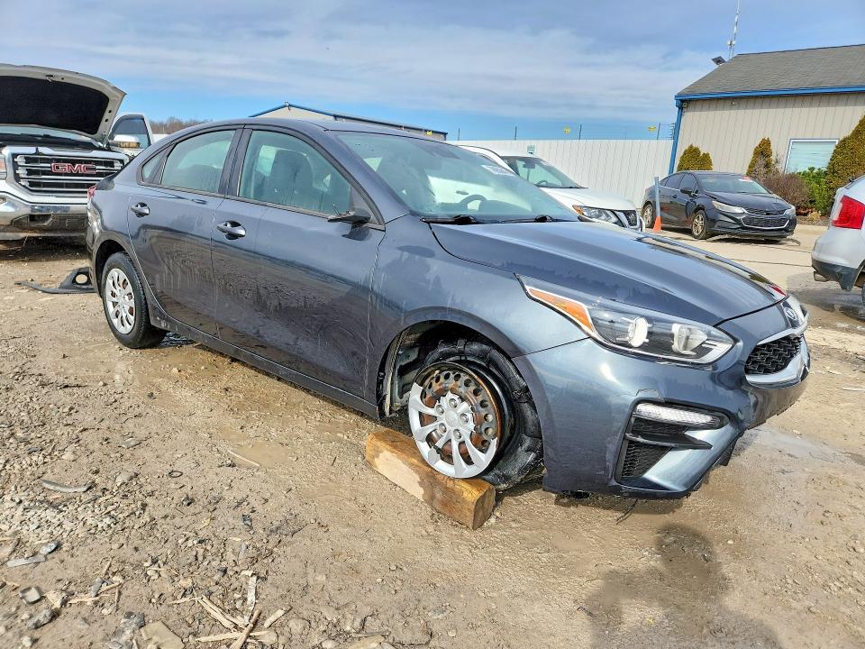 2020 KIA Forte fe
