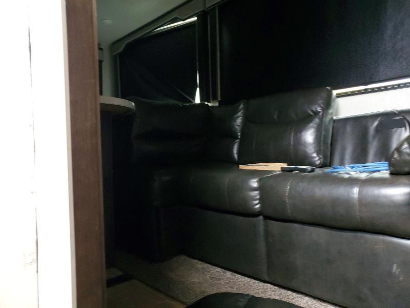 2000 Elkridge Trailer