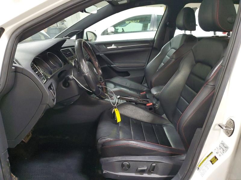 2018 Volkswagen Gti S/se