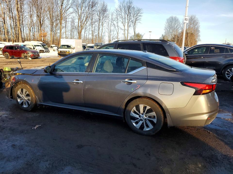 2020 Nissan Altima s