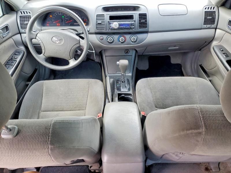 2006 Toyota Camry le