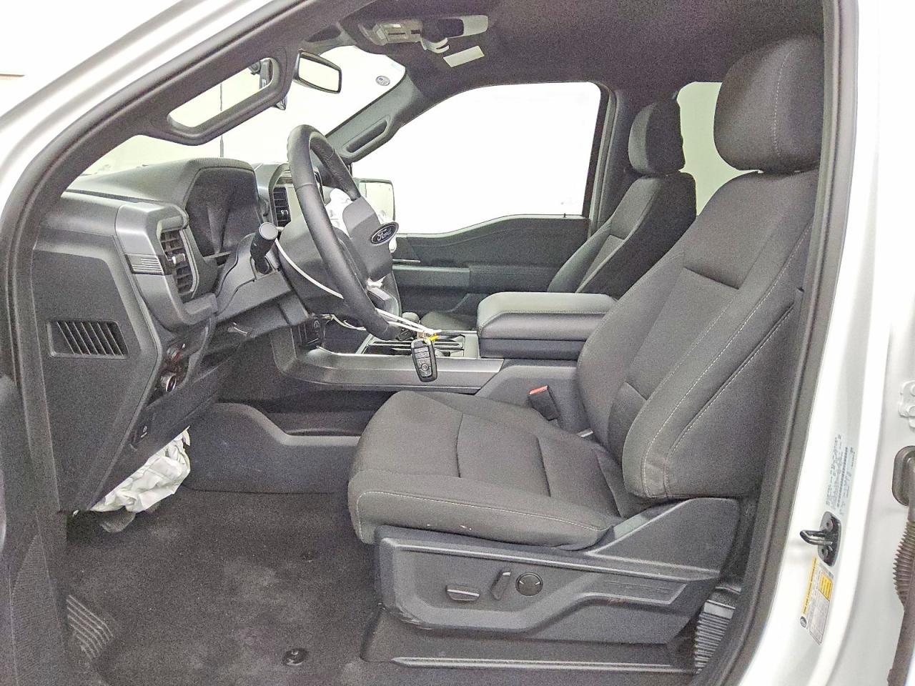 2025 Ford F150 XLT