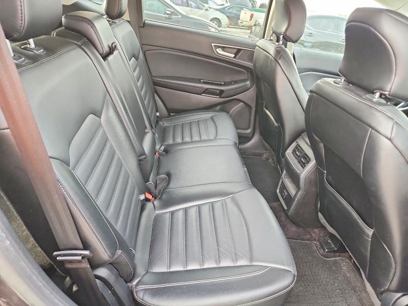 2017 Ford Edge sel