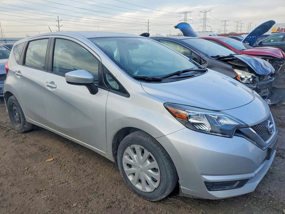 2017 Niss Versa Note