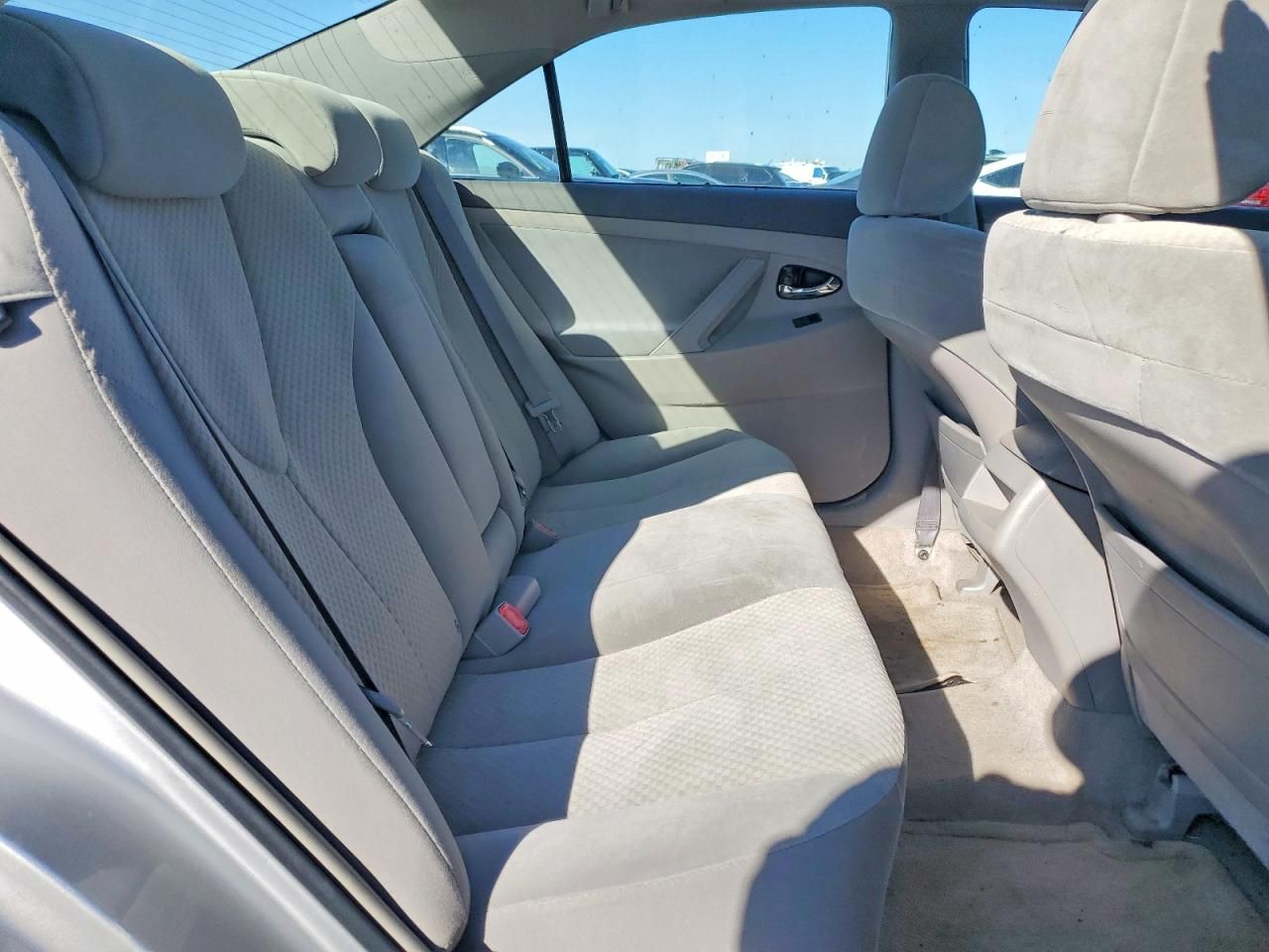 2009 Toyota Camry le