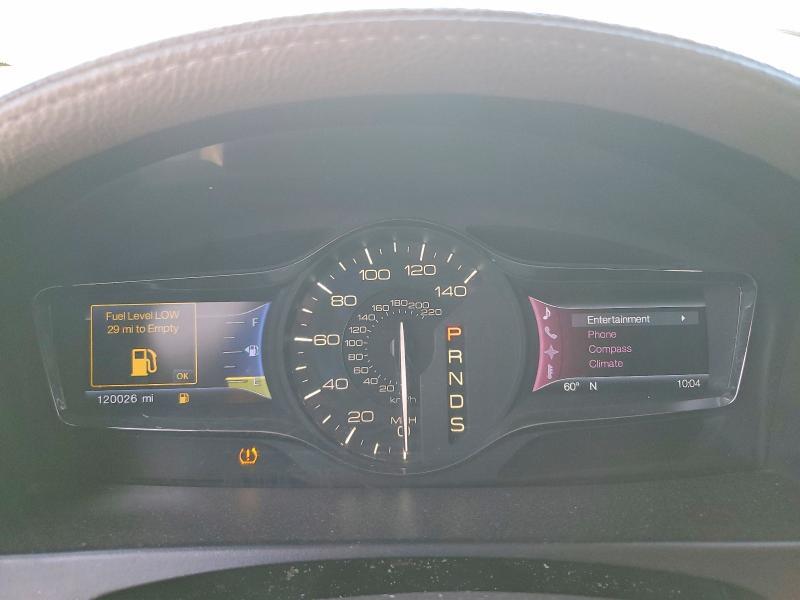 2013 Lincoln Townhouse MKX