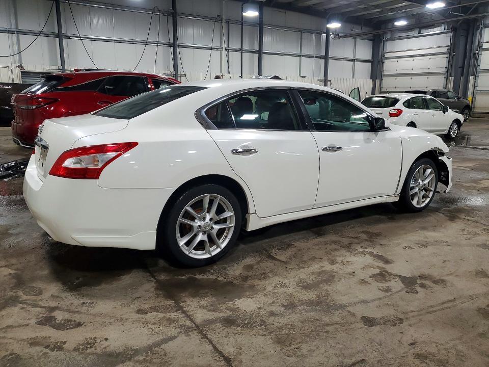 2009 Nissan Maxima