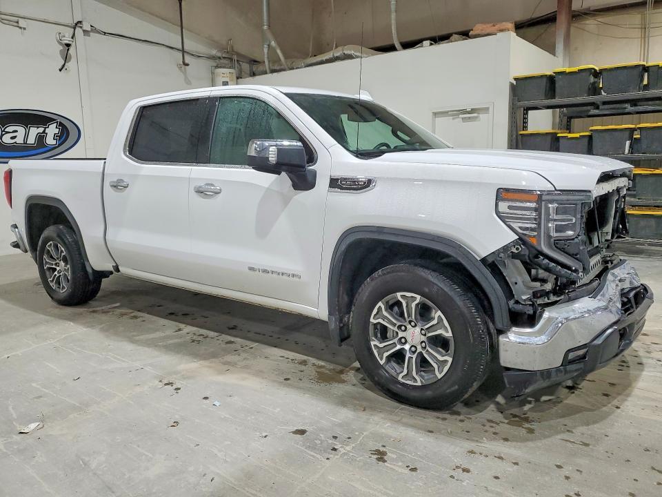 2025 GMC Sierra C1500 SLT