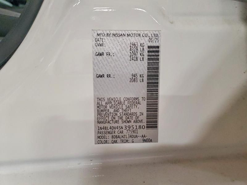 2025 Nissan Altima sv