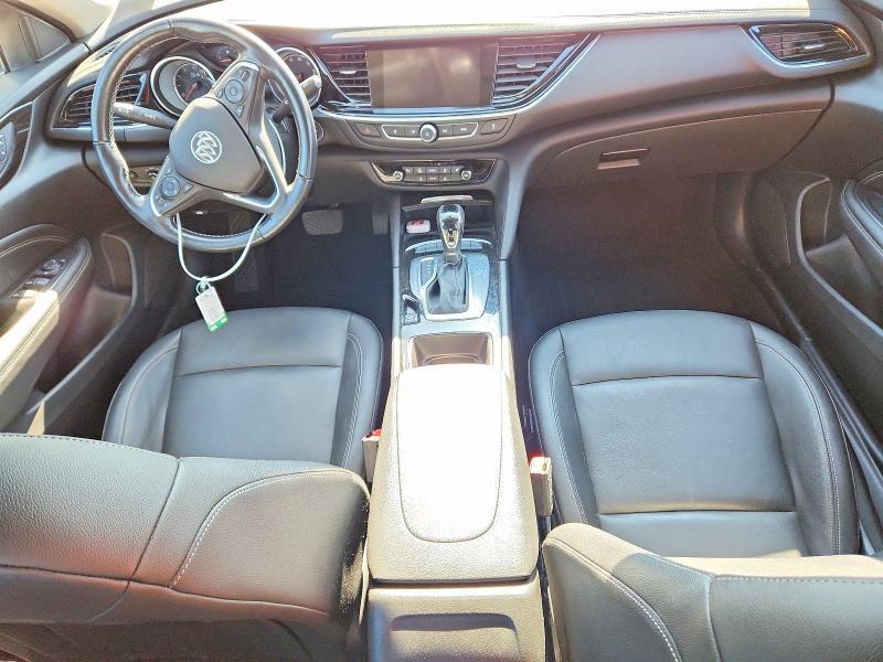 2018 Buick Regal Essence