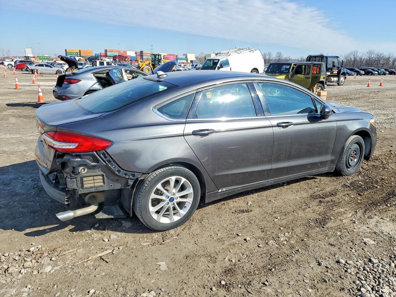 2019 Ford Fusion se