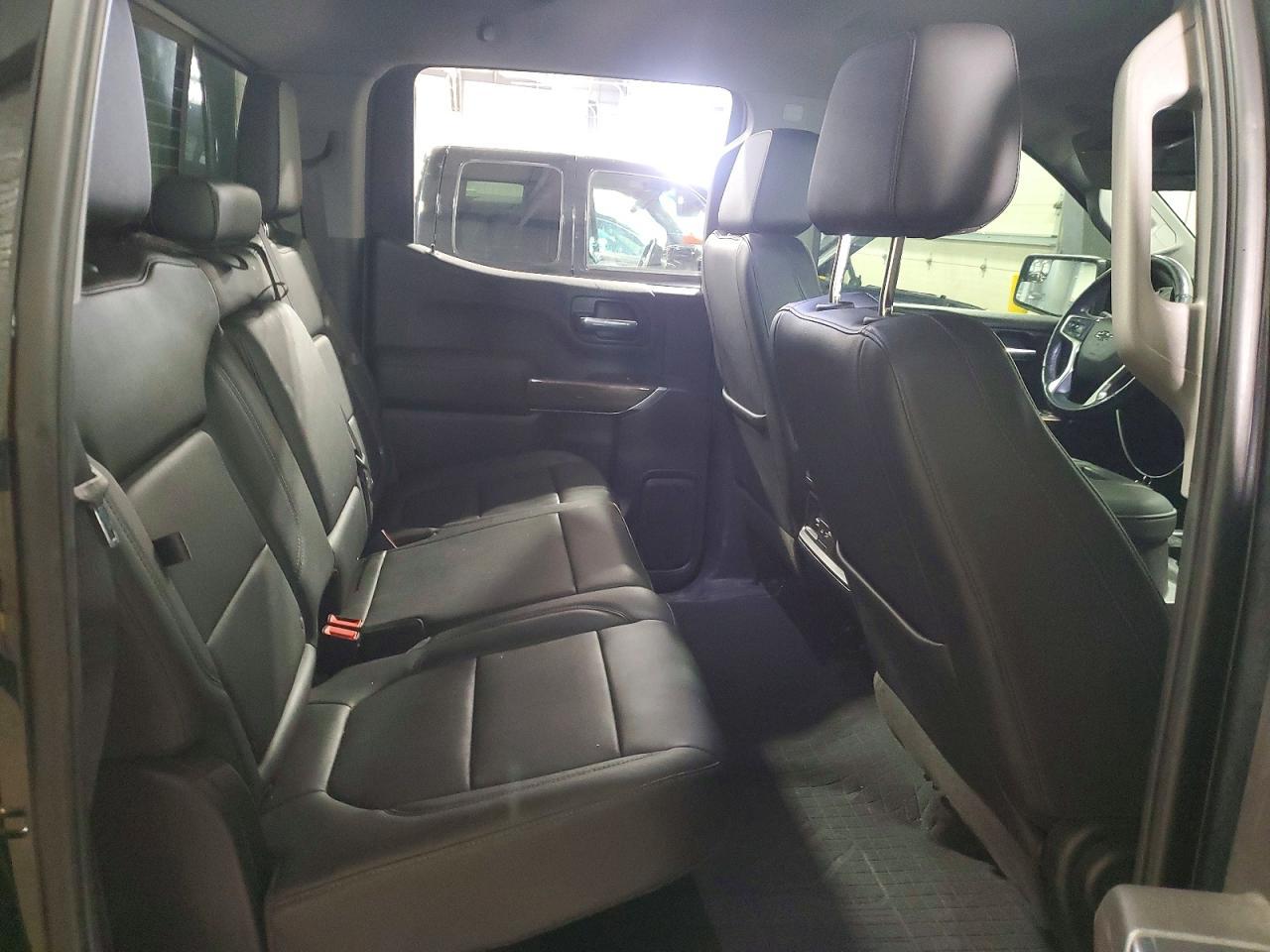 2019 Chevrolet Silverado K1500 RST