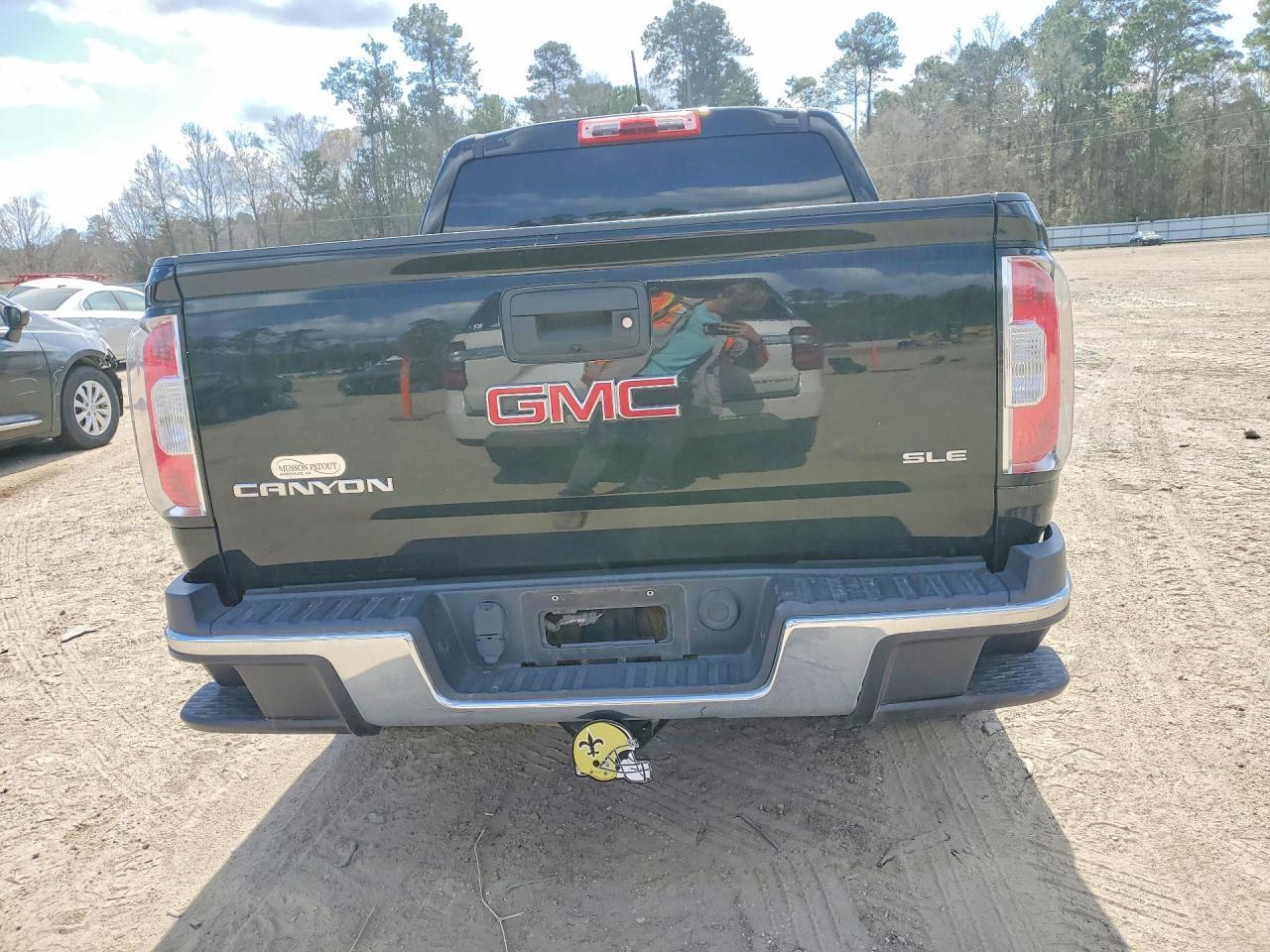 2017 GMC Canyon SLE