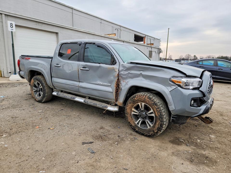 2018 Toyota Tacoma TRD Sport