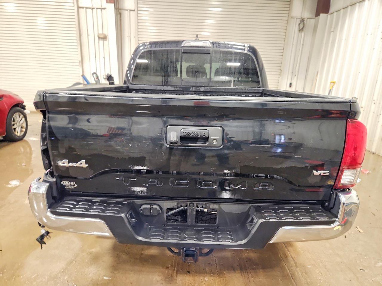 2018 Toyota Tacoma SR5 V6