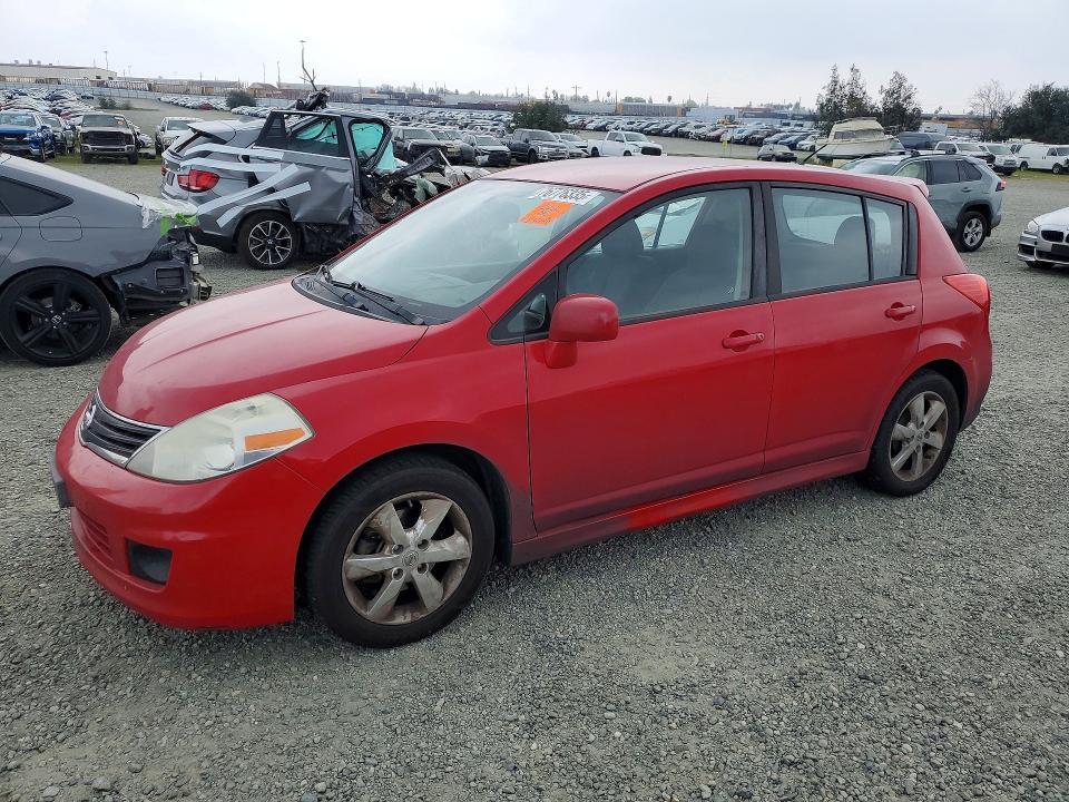 2012 Nissan Versa s