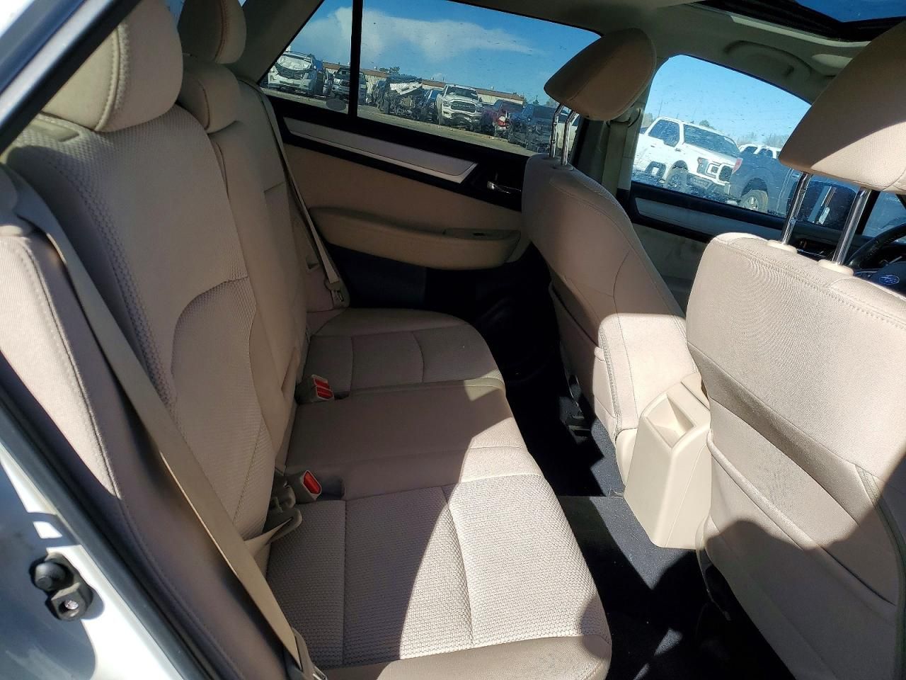 2016 Subaru Outback 2.5i Premium