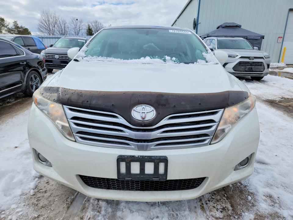 2010 Toyota Venza awd V6