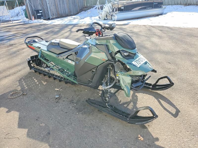 2026 Skidoo Summit X 850 E-TEC T
