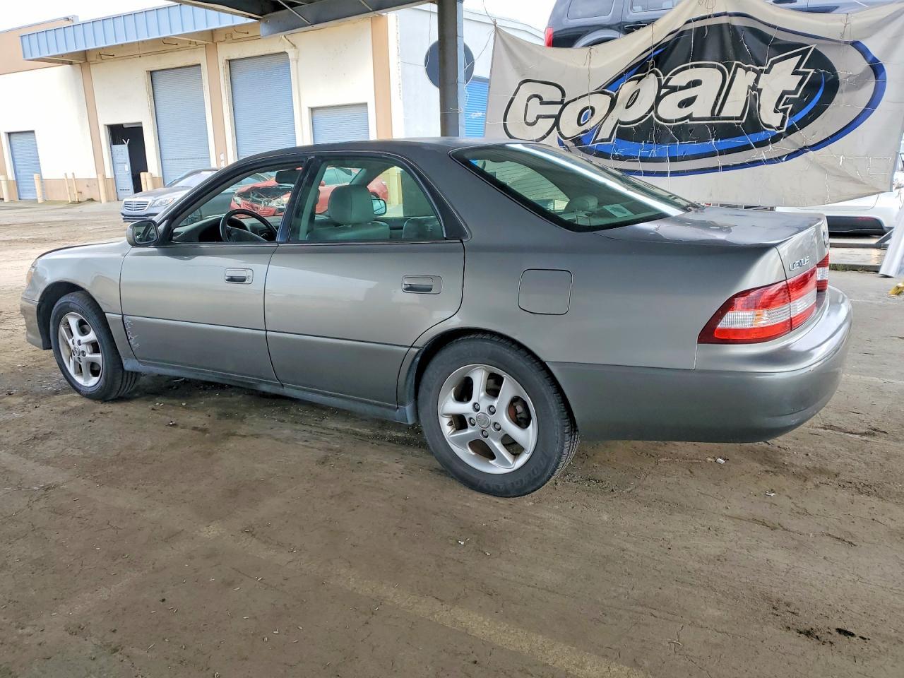 2000 Lexus Es 300