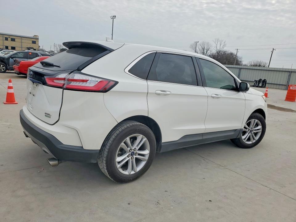 2020 Ford Edge sel