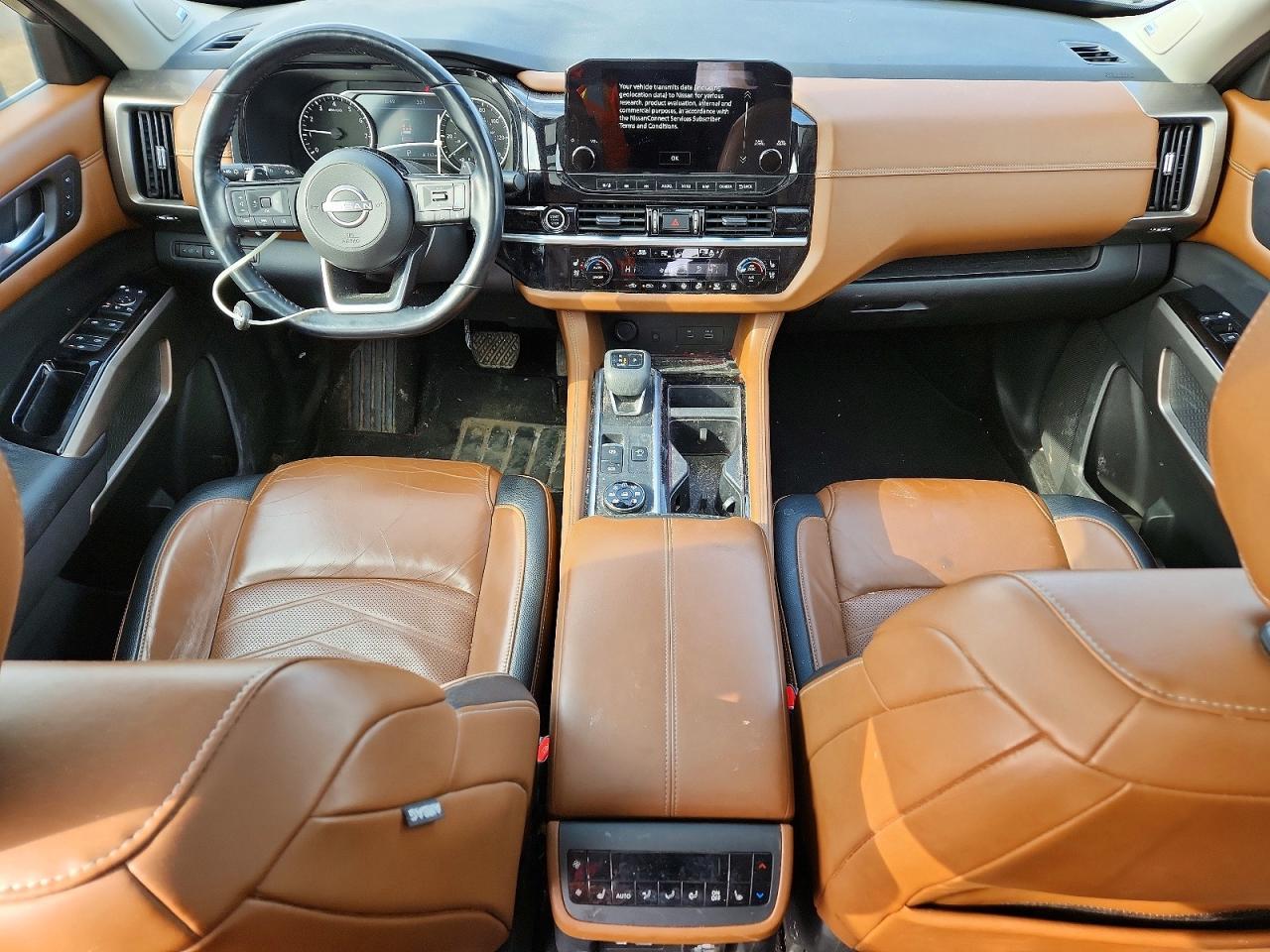 2022 Nissan Pathfinder Platinum