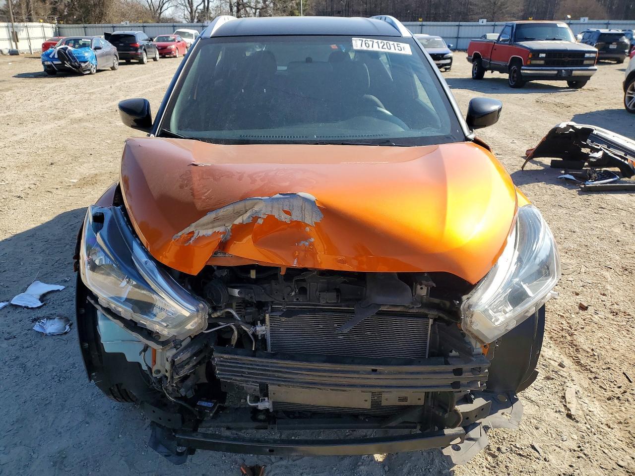 2019 Nissan Kicks sv