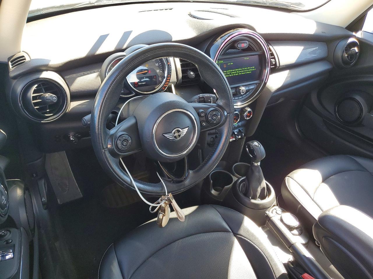 2017 Mini Cooper