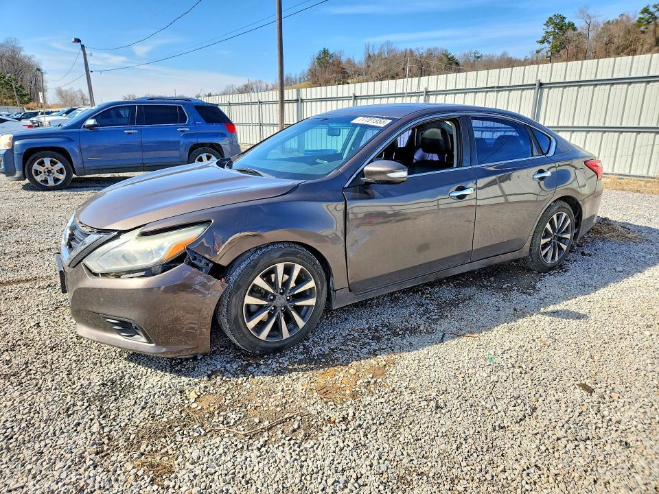 2017 Niss Altima 2.5