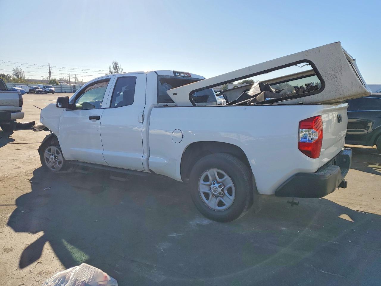 2018 Toyota Tundra Double cab sr