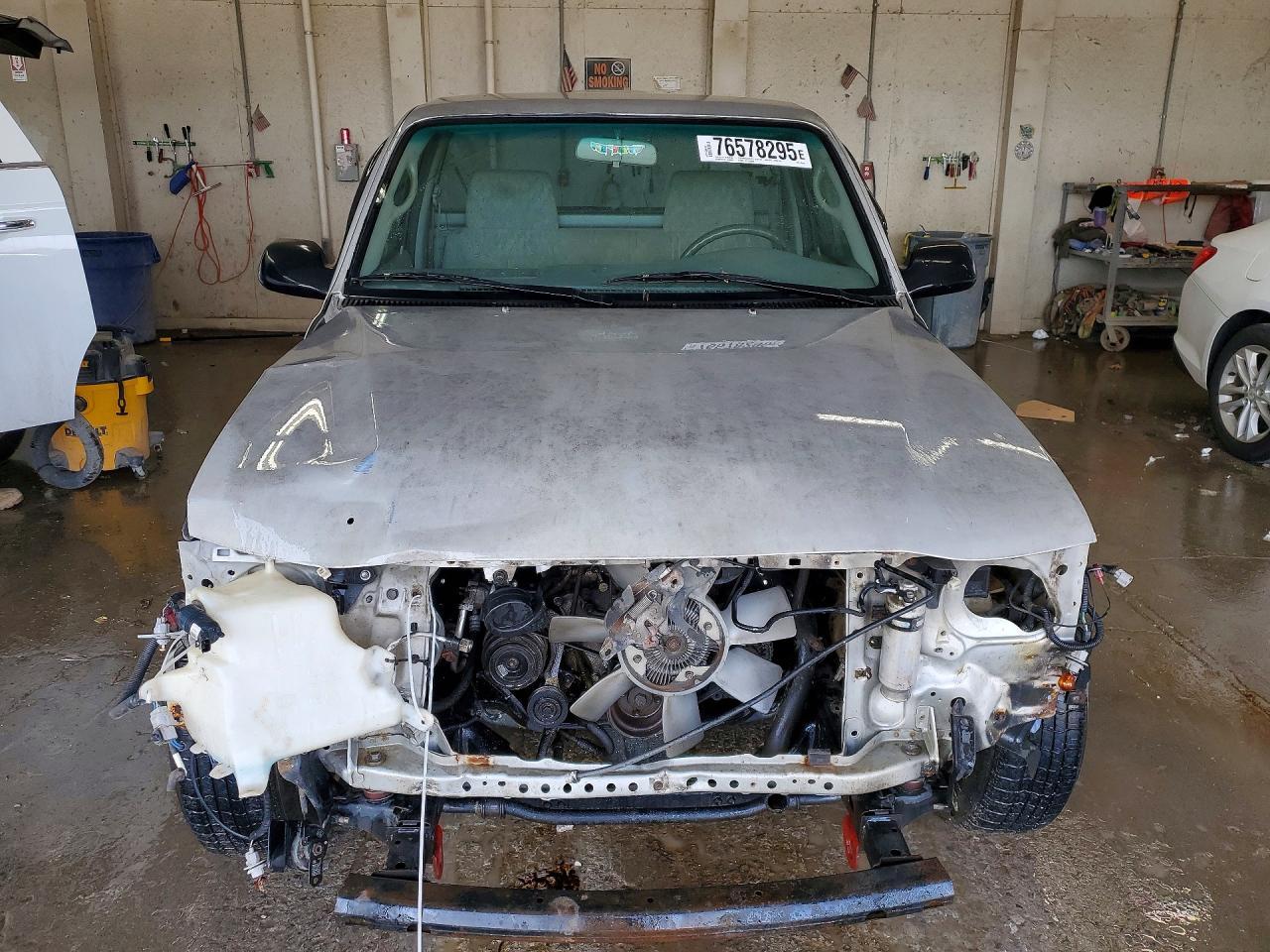 2004 Toyota Tacoma Base