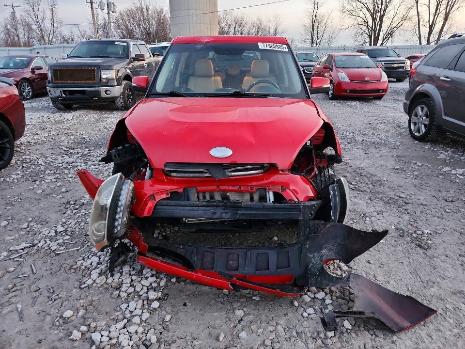 2013 KIA Soul +