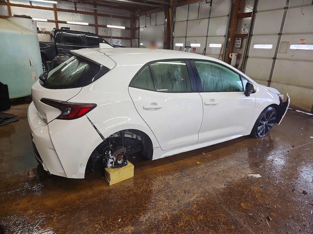 2025 Toyota Corolla Hatchback xse