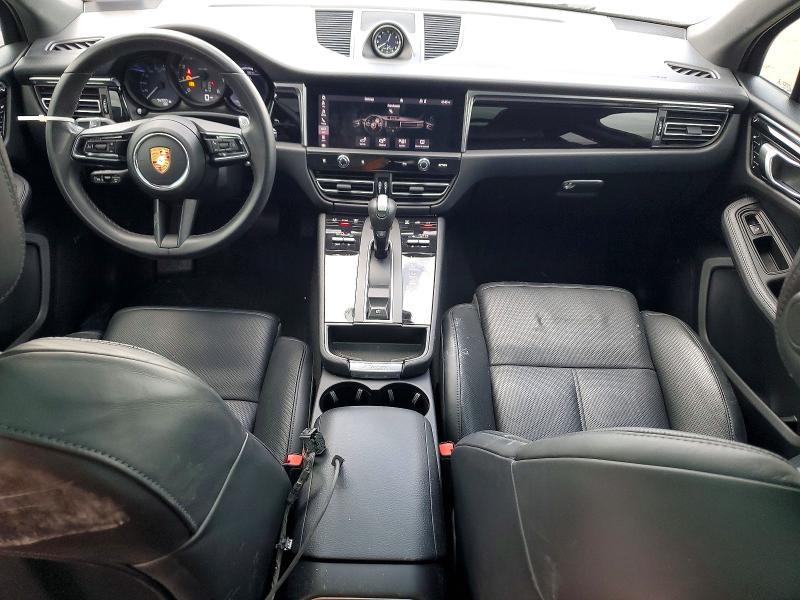 2023 Porsche Macan Base