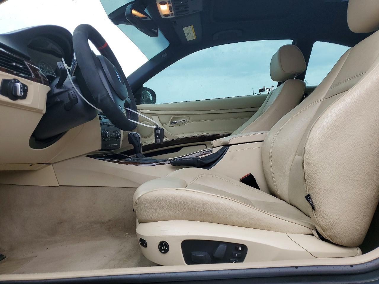 2011 BMW 335 i