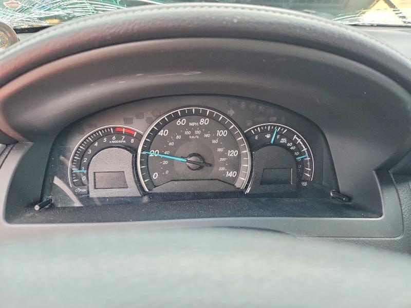 2014 Toyota Camry le