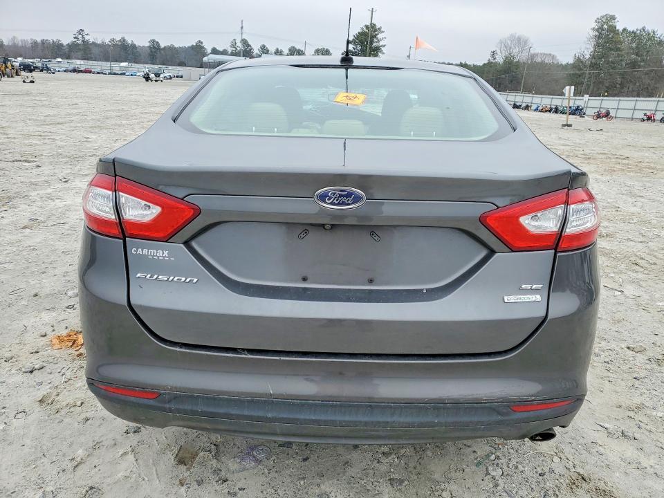 2015 Ford Fusion se