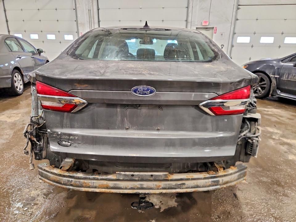 2019 Ford Fusion se