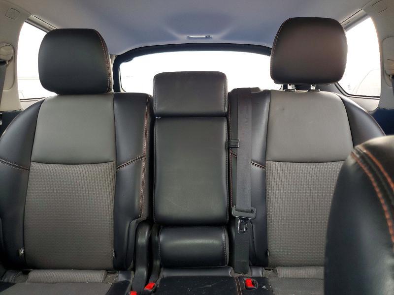 2020 Nissan Pathfinder sv