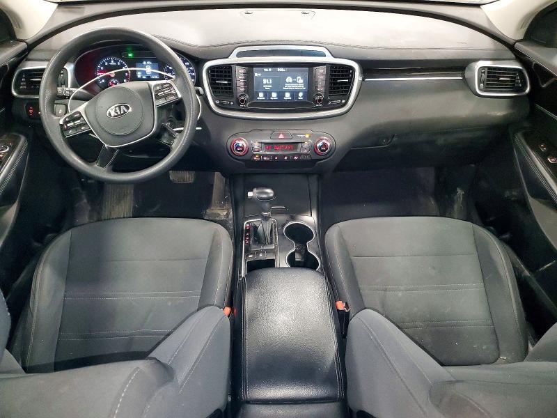 2019 KIA Sorento lx V6