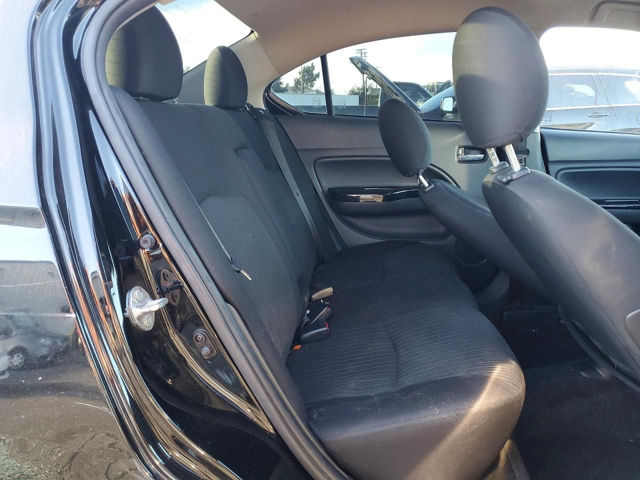 2017 Mitsubishi Mirage G4 se