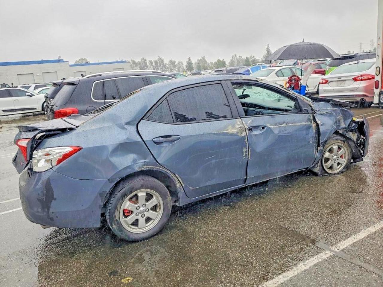 2015 Toyota Corolla l