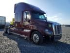 2015 Freightliner Cascadia Semi Truck